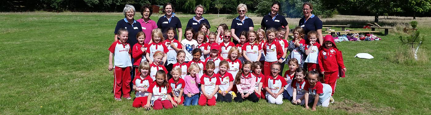 rainbows girlguiding hampshire east - descriptive image